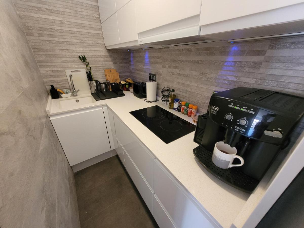 Attico Acuario, 2 Bathrooms Top Floor Appartment With Sea And Mountain Views Benalmadena Exterior photo